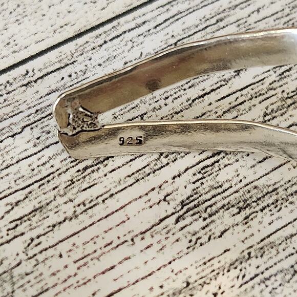 Harmony's Embrace Sterling Silver Healer's Gold Cuff Bracelet - Picture 10 of 10